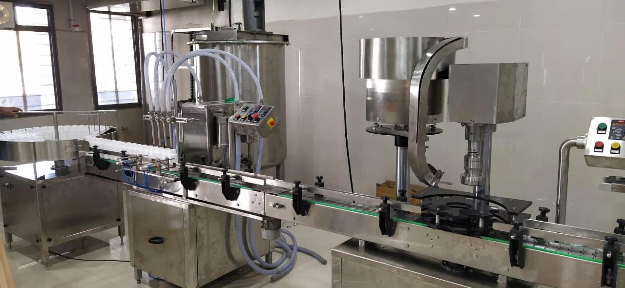 Four-head filling machine