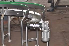 Curved conveyor