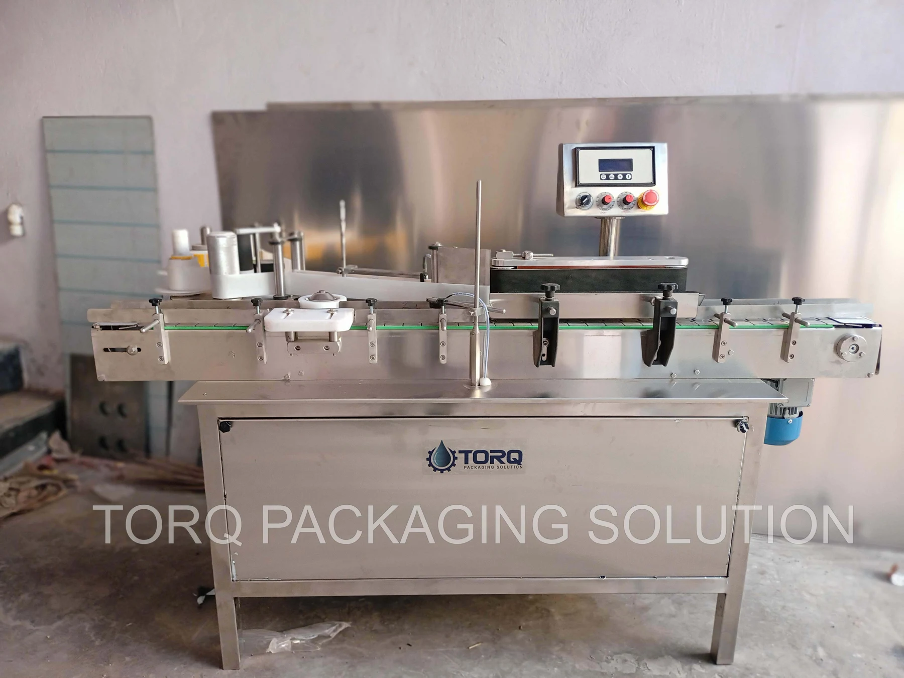 Round bottle sticker labelling machine, view 3